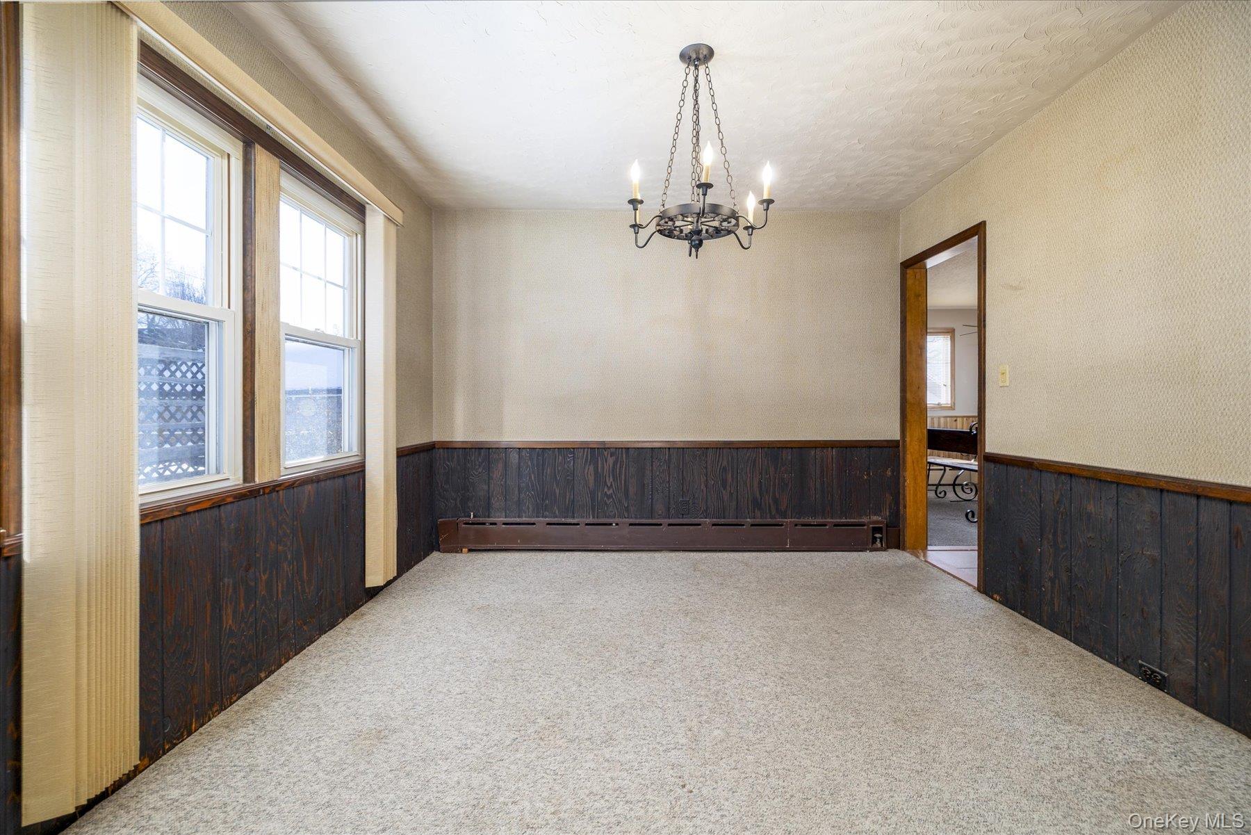 560 Stowe Avenue Baldwin, NY 11510 - Photo 8 of 25