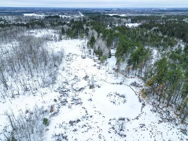 $270,000 | 42774 Sand River Road, Hinckley, MN 55037