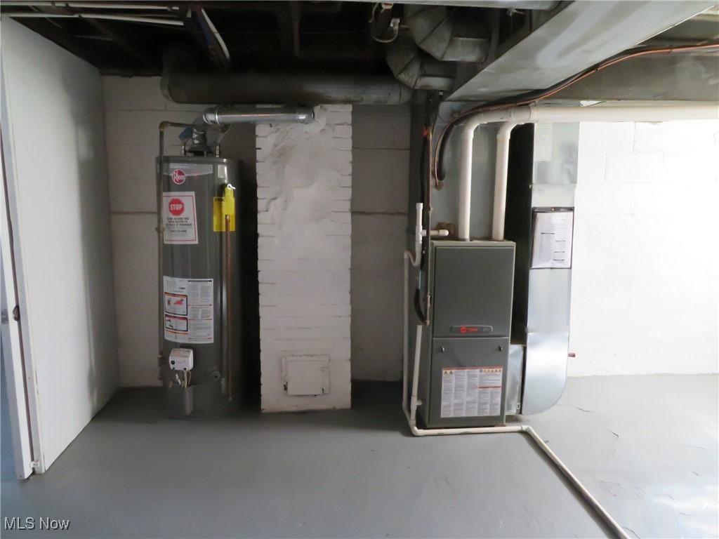 634 East Wilbeth Road Akron, OH 44306 - Photo 23 of 24 H2O tank and HVAC