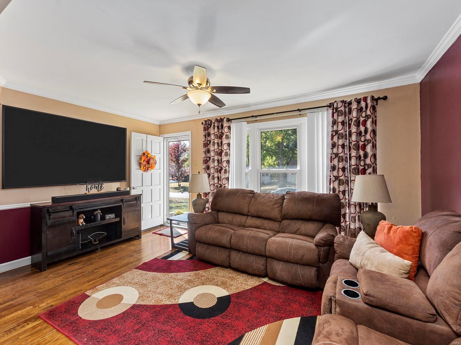 116 Applegate Lane Ballwin, MO 63011 - Photo 12 of 19 Gallery Image 12