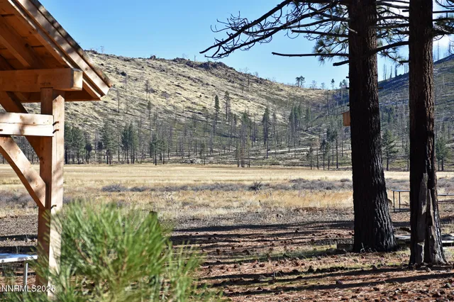 a view of an ocean and a mountain view