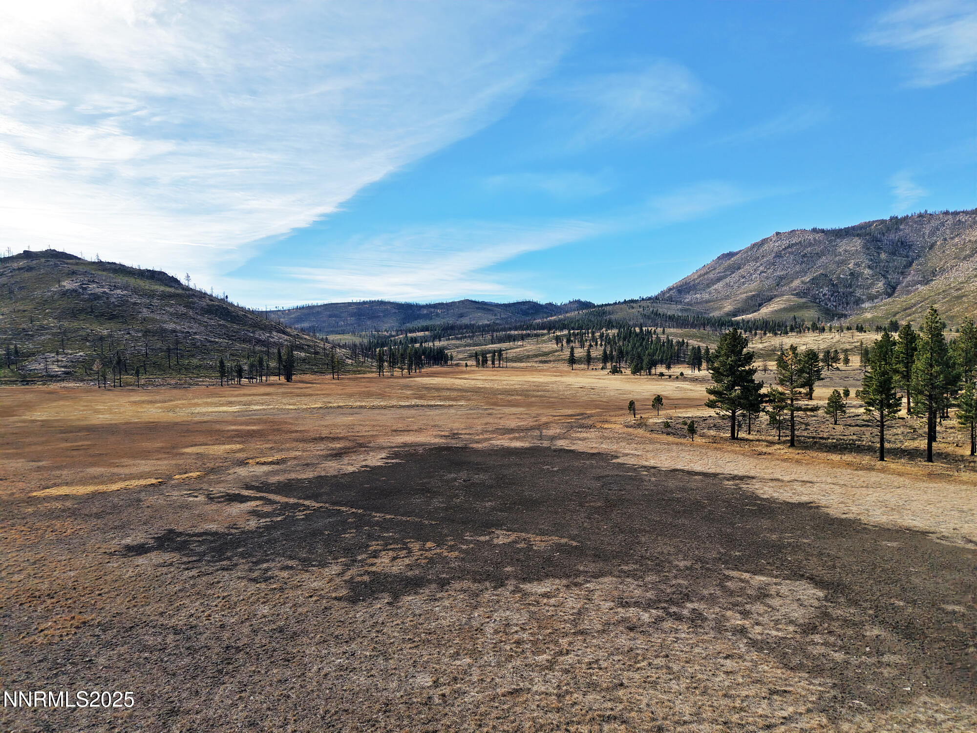 047 State Route 89 Markleeville, CA 96120 - Photo 63 of 70 a view of a lake with houses in the back