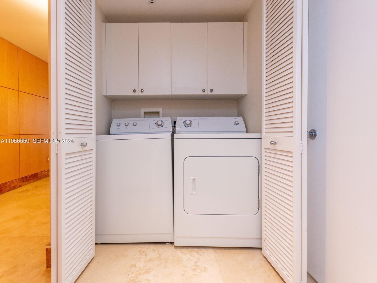 848 Brickell Key Drive, Unit 1201 Miami, FL 33131 - Photo 13 of 61