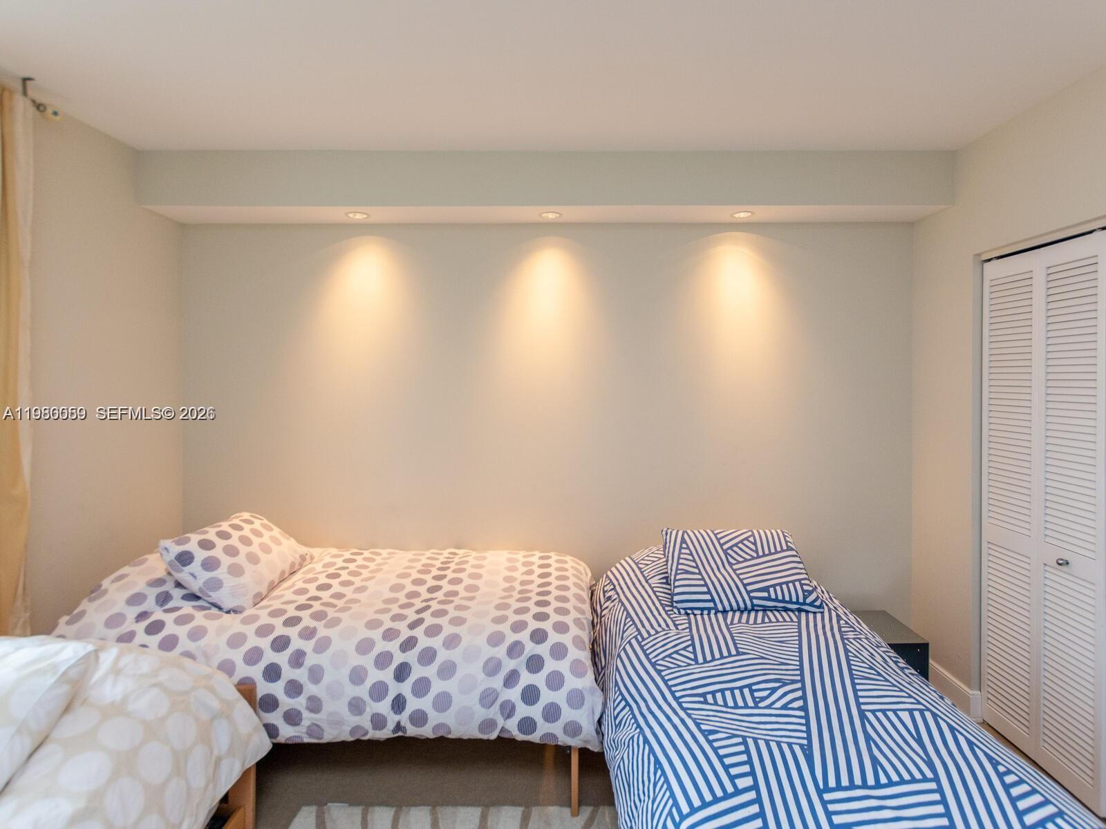 848 Brickell Key Drive, Unit 1201 Miami, FL 33131 - Photo 16 of 61