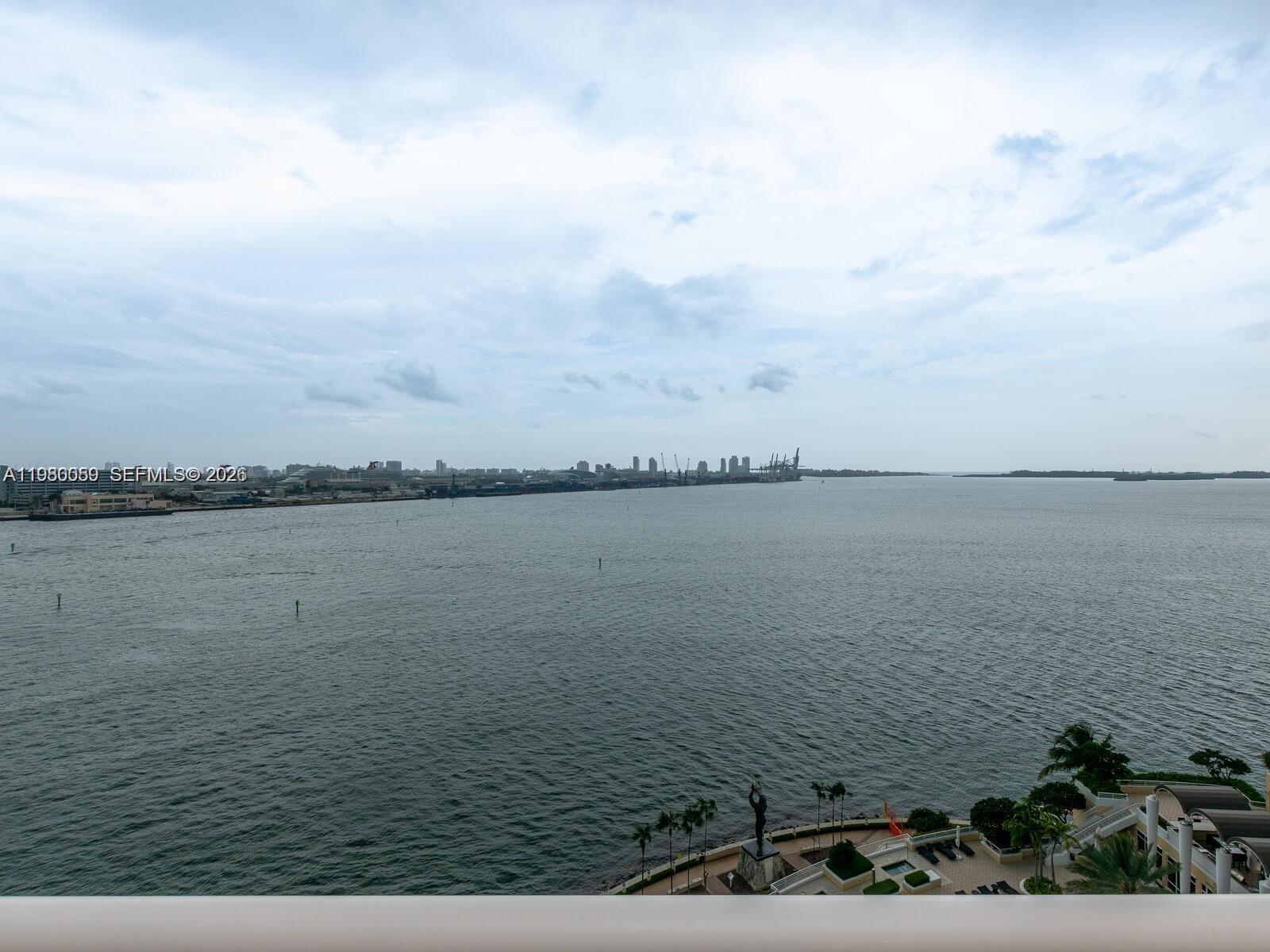 848 Brickell Key Drive, Unit 1201 Miami, FL 33131 - Photo 34 of 61