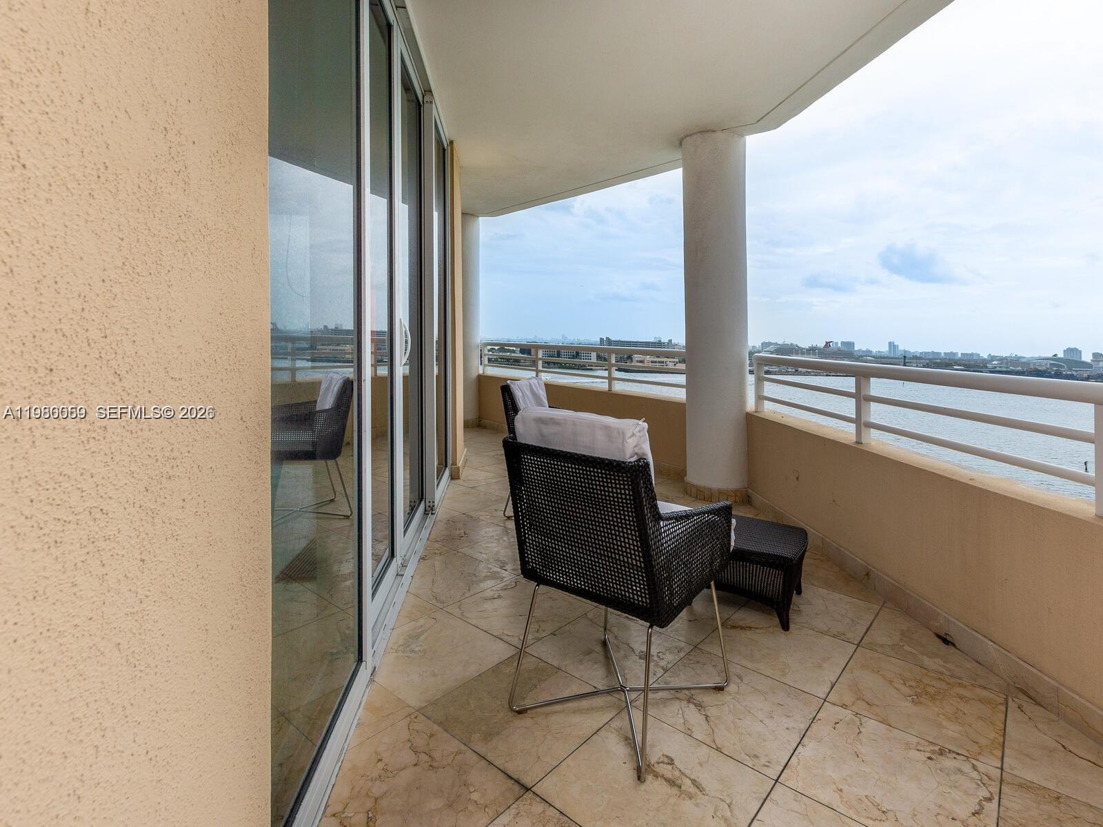 848 Brickell Key Drive, Unit 1201 Miami, FL 33131 - Photo 39 of 61