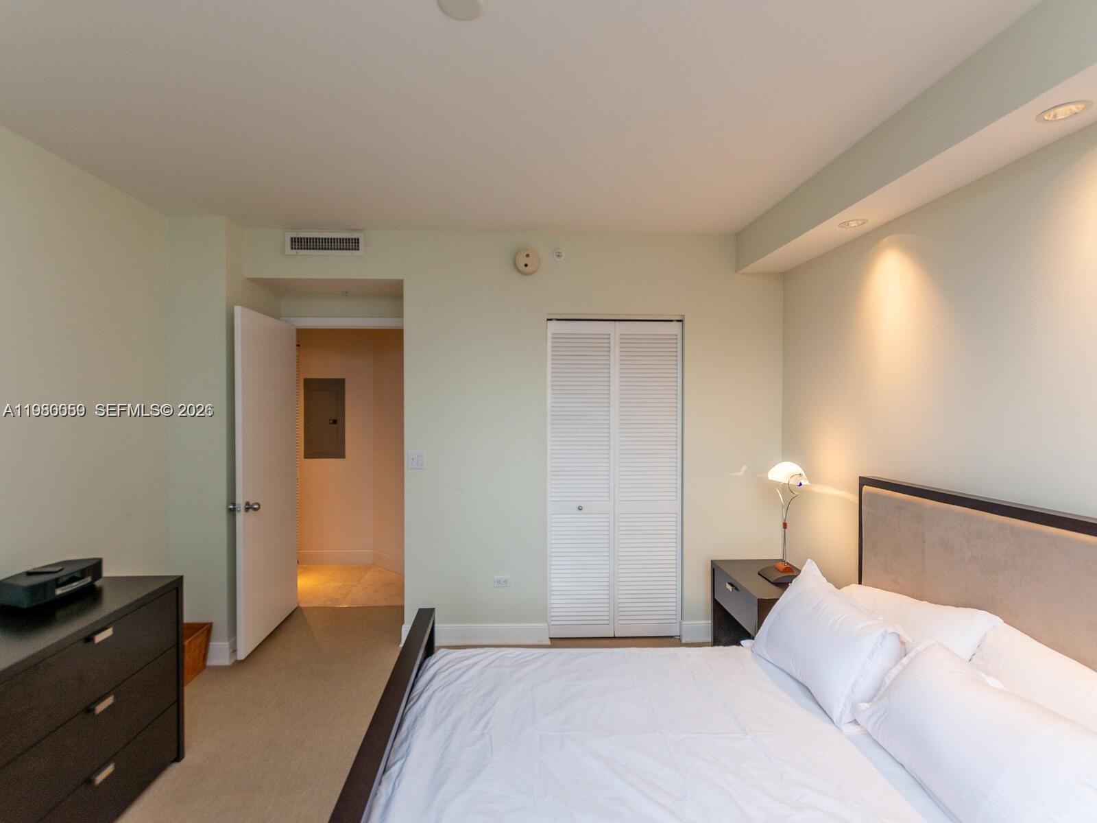 848 Brickell Key Drive, Unit 1201 Miami, FL 33131 - Photo 9 of 61