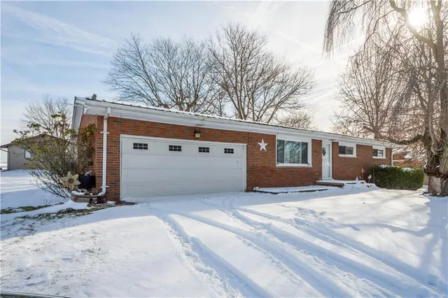 $185,000 | 1032 Greensburg Pike, West Newton, PA 15089