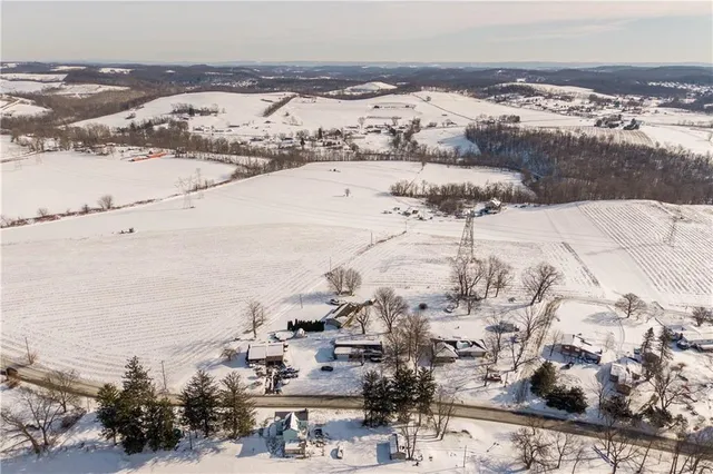 $185,000 | 1032 Greensburg Pike, West Newton, PA 15089