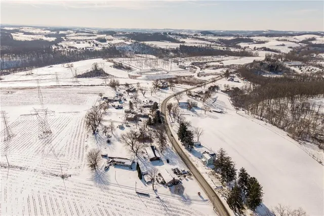 $185,000 | 1032 Greensburg Pike, West Newton, PA 15089