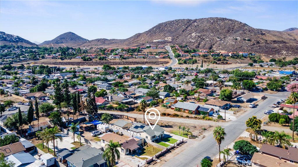 18859 6th Street Bloomington, CA 92316 - Photo 28 of 31 an aerial view of a city