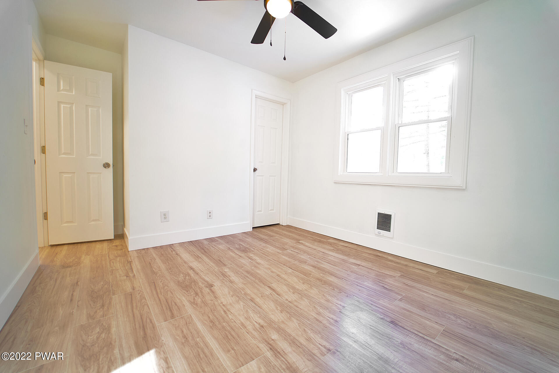150 Piute Road Shohola, PA 18458 - Photo 24 of 32 Bedroom 2