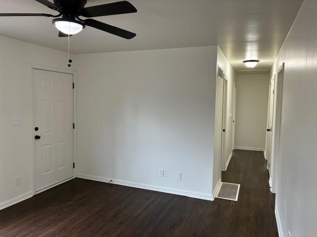 1611 South Queen Ridge Way Independence, MO 64050 - Photo 11 of 54