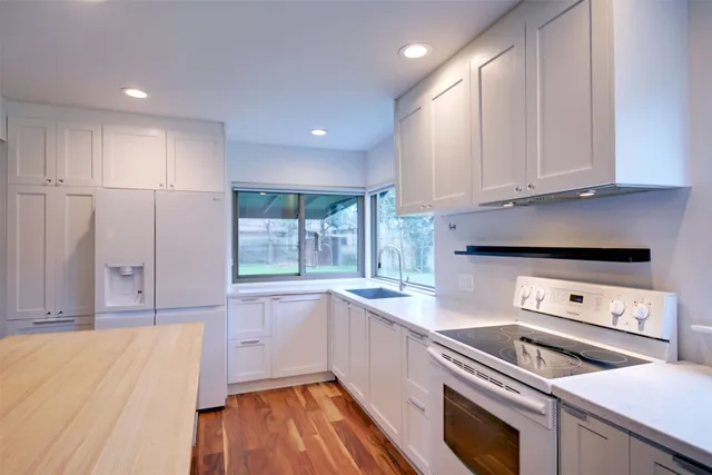 $2,399 | 11813 Highland Oaks Trail, Austin, TX 78759