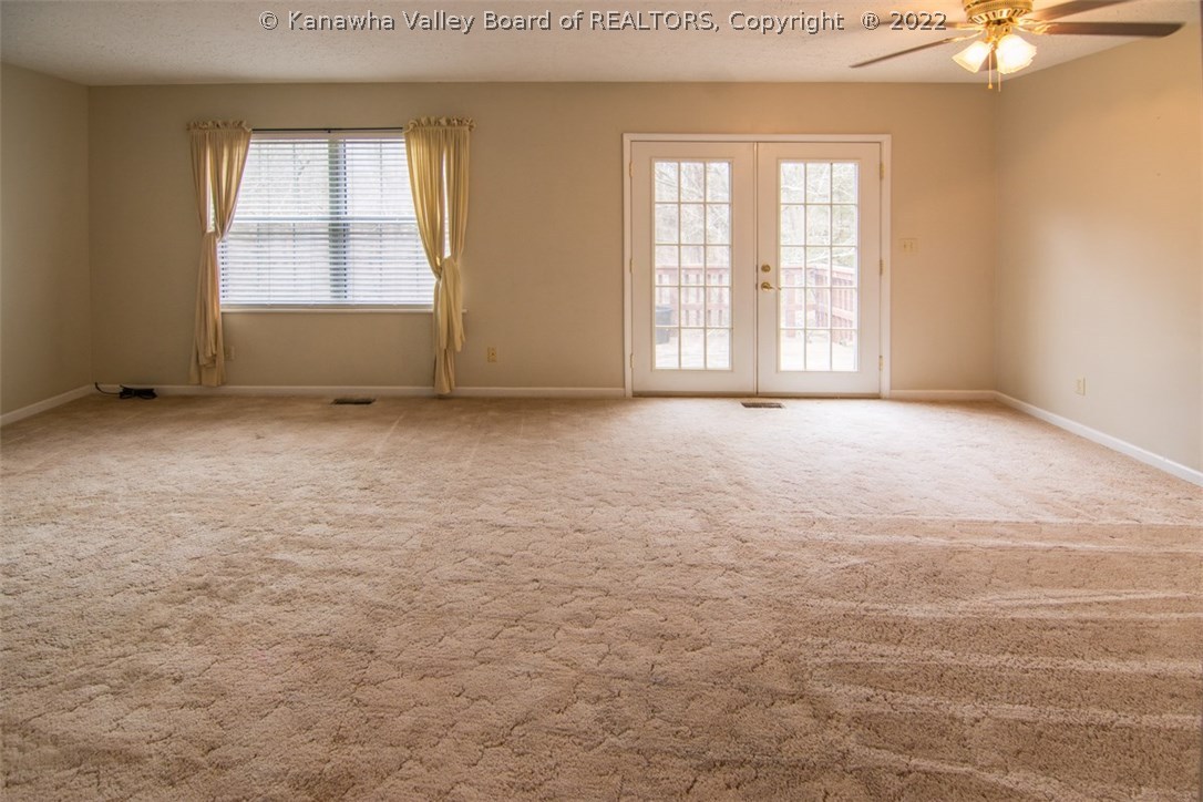 402 Cedar Crest Drive Ripley, WV 25271 - Photo 11 of 24 Gallery Image 11