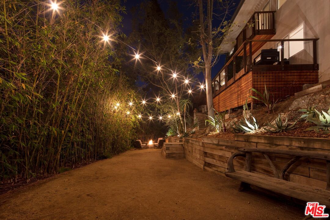 7500 Devista Drive Los Angeles, CA 90046 - Photo 39 of 41 a view of outdoor space and deck