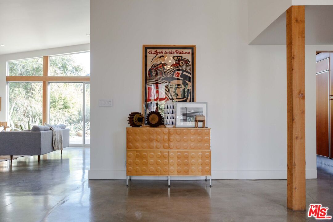 7500 Devista Drive Los Angeles, CA 90046 - Photo 9 of 41 a view of workspace with furniture and window
