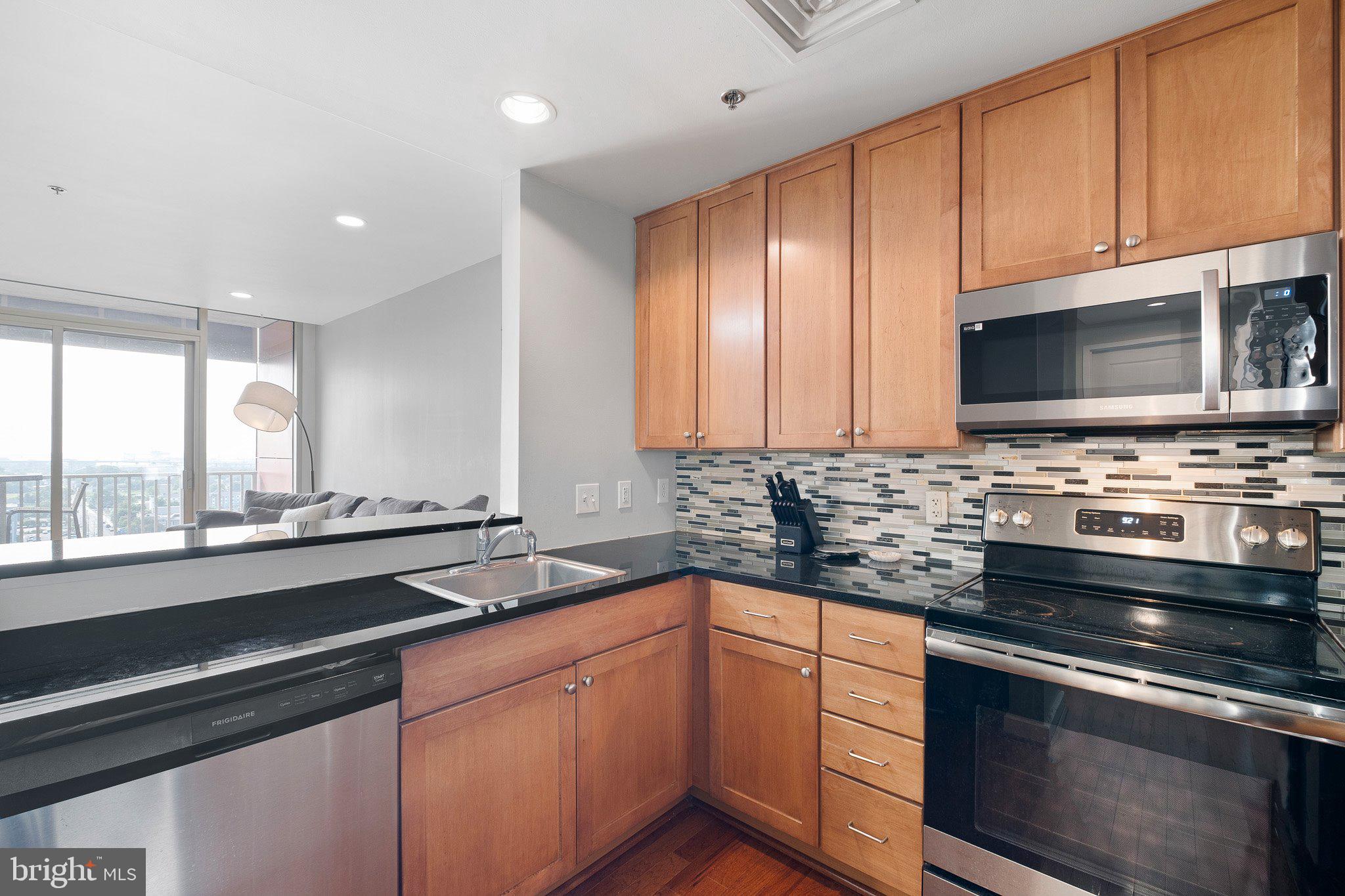 105 Christina Landing Drive, Unit 1504 Wilmington, DE 19801 - Photo 19 of 25