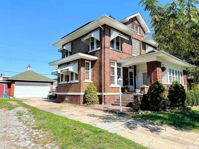 $139,900 | 404 East 5th Street, Johnston City, IL 62951