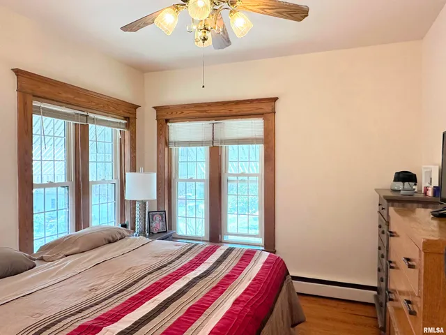 $139,900 | 404 East 5th Street, Johnston City, IL 62951