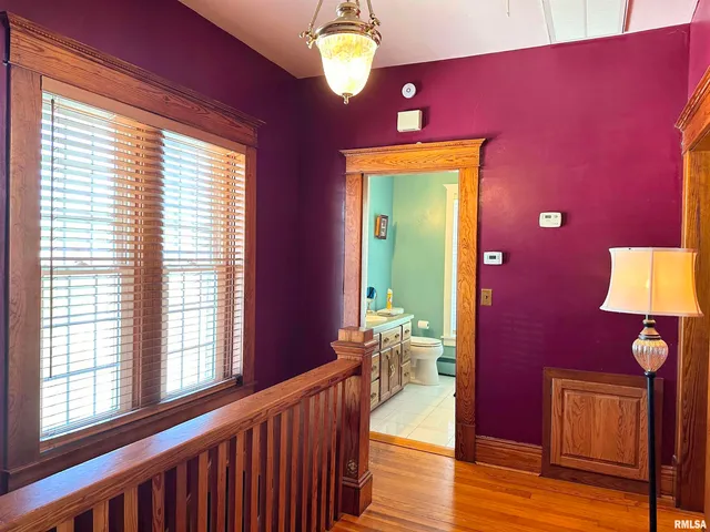 $139,900 | 404 East 5th Street, Johnston City, IL 62951