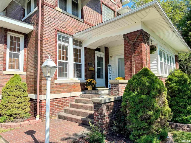 $139,900 | 404 East 5th Street, Johnston City, IL 62951