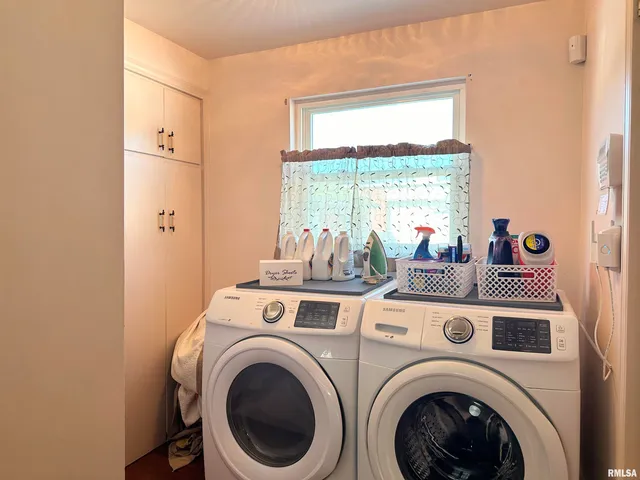 $139,900 | 404 East 5th Street, Johnston City, IL 62951