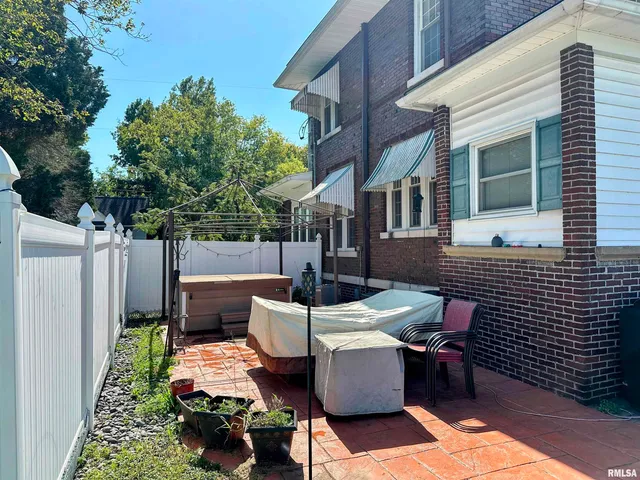 $139,900 | 404 East 5th Street, Johnston City, IL 62951