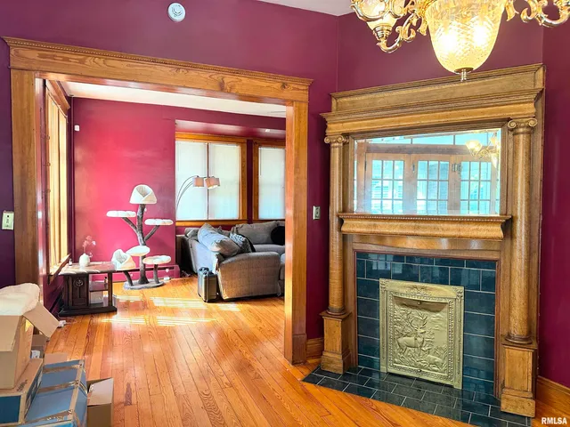 $139,900 | 404 East 5th Street, Johnston City, IL 62951