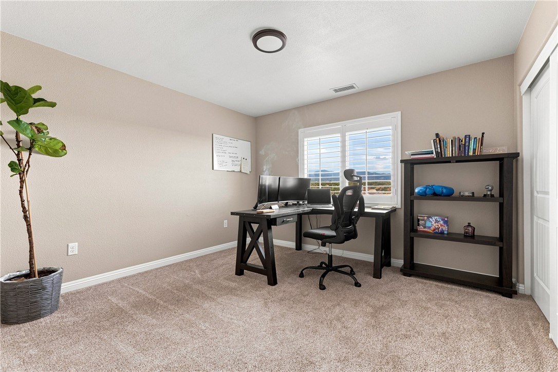 10215 Nielson Road Oak Hills, CA 92344 - Photo 30 of 44 Gallery Image 30