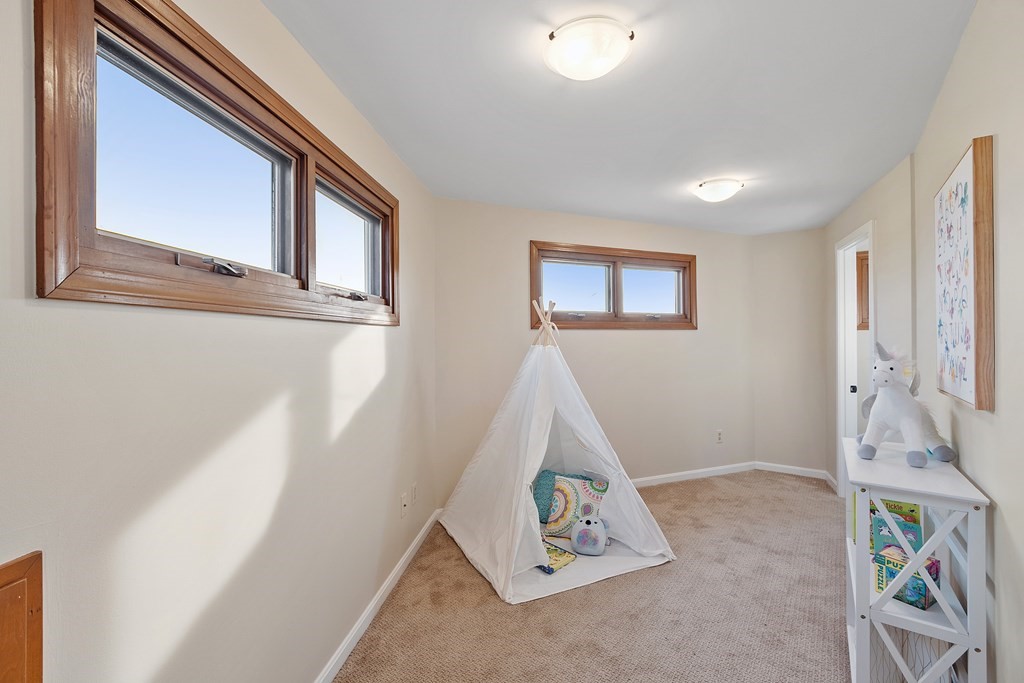 36 Osgood Road Sterling, MA 01564 - Photo 28 of 40