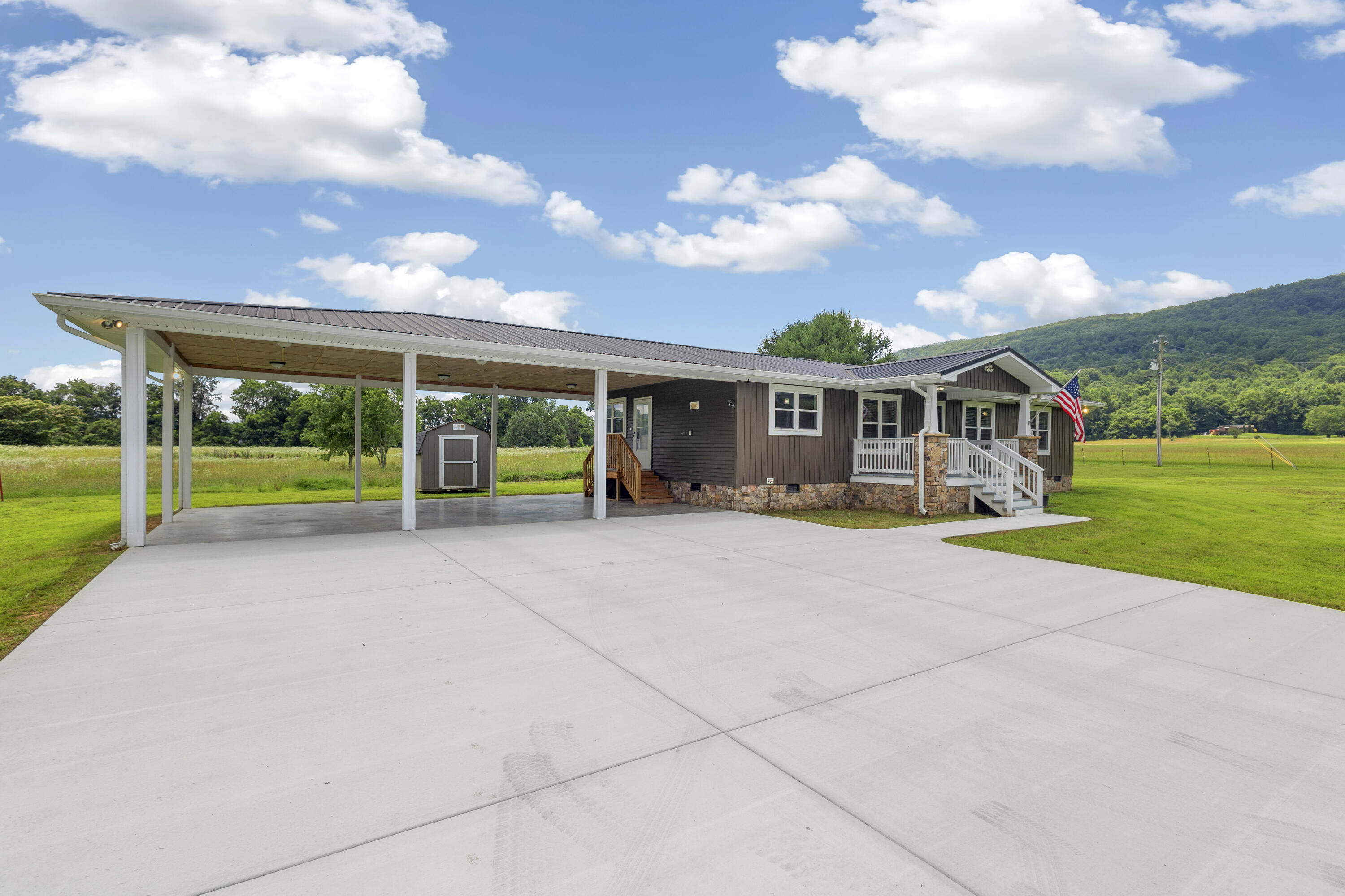 191 Mahoney Road Dunlap, TN 37327 - Photo 3 of 41 001