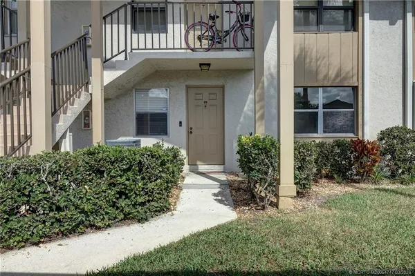 $170,000 | 3051 Southeast Aster Lane, Unit 404, Stuart, FL 34994