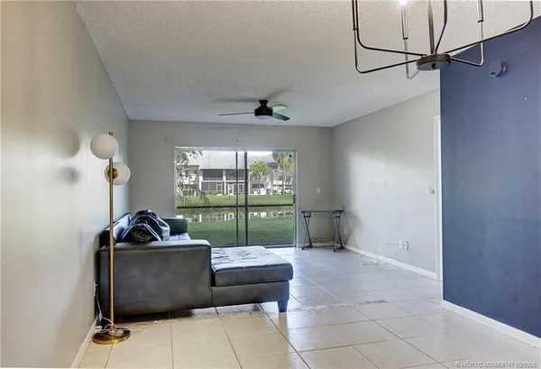 $170,000 | 3051 Southeast Aster Lane, Unit 404, Stuart, FL 34994