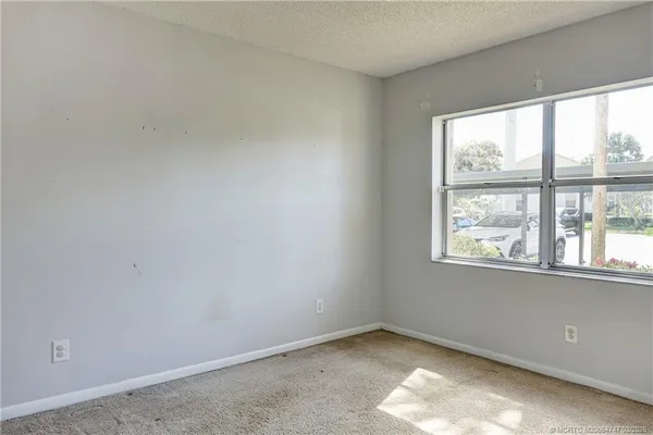 $170,000 | 3051 Southeast Aster Lane, Unit 404, Stuart, FL 34994