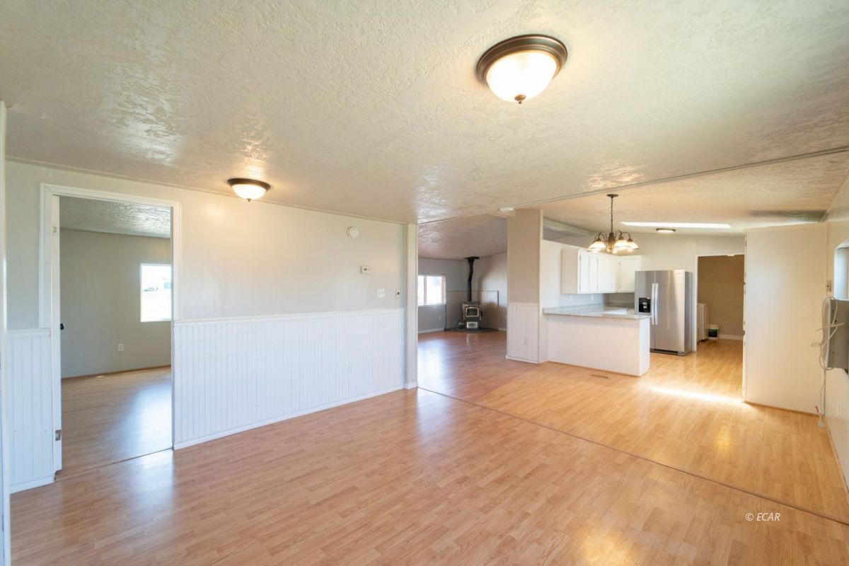 948 Spring Valley Parkway Spring Creek, NV 89815 - Photo 10 of 25 Gallery Image 10