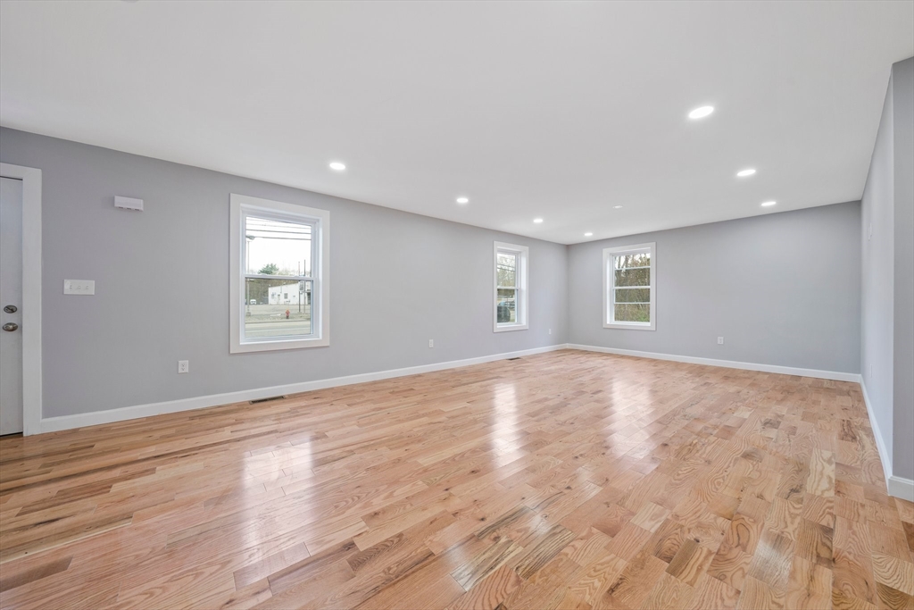 13 Broadway, Unit 2 Raynham, MA 02767 - Photo 8 of 33