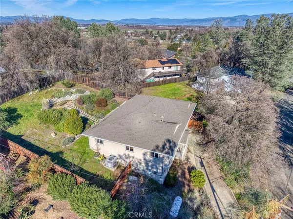 $389,900 | 5585 Sunrise Drive, Kelseyville, CA 95451