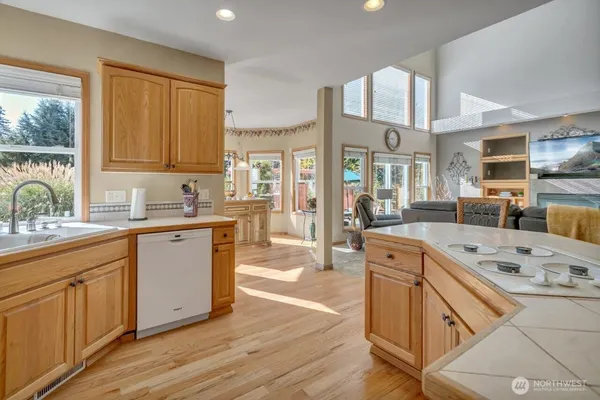 $924,990 | 2517 173rd Ave Court East, Lake Tapps, WA 98391