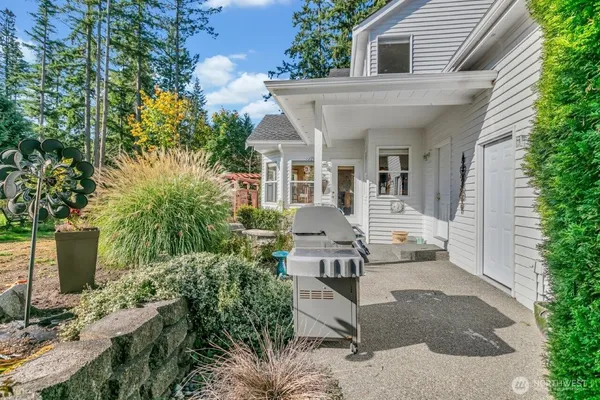 $924,990 | 2517 173rd Ave Court East, Lake Tapps, WA 98391