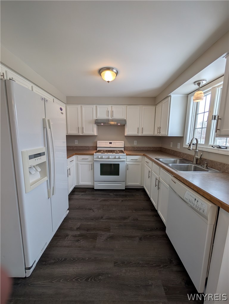 6181 Old Beattie Road Lockport Town, NY 14094 - Photo 5 of 18