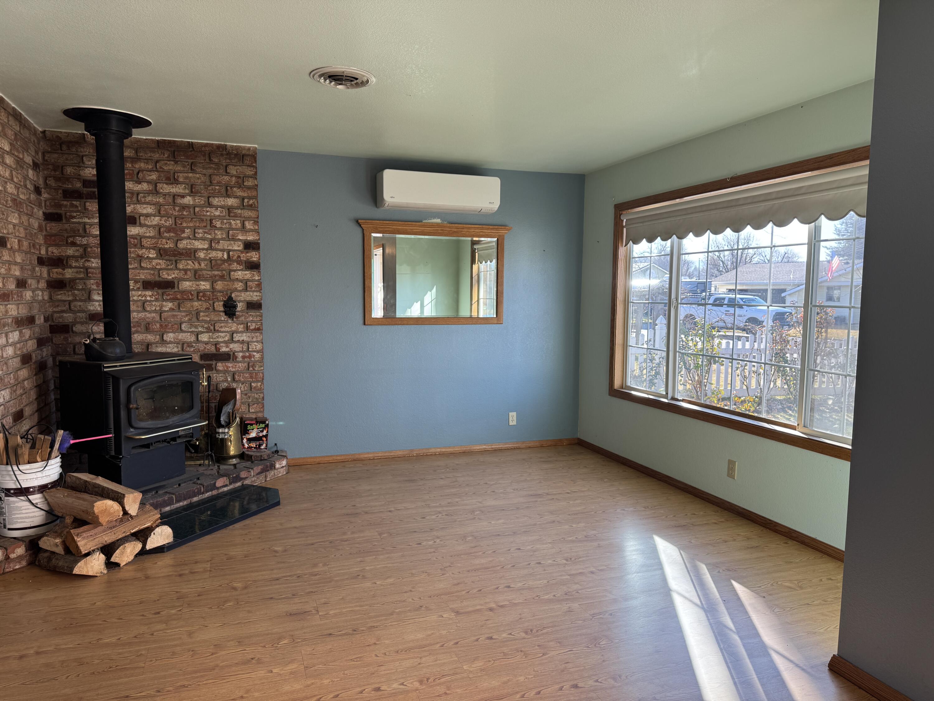 20525 Hudson Street Burney, CA 96013 - Photo 11 of 58 20260204_230528998_iOS 1