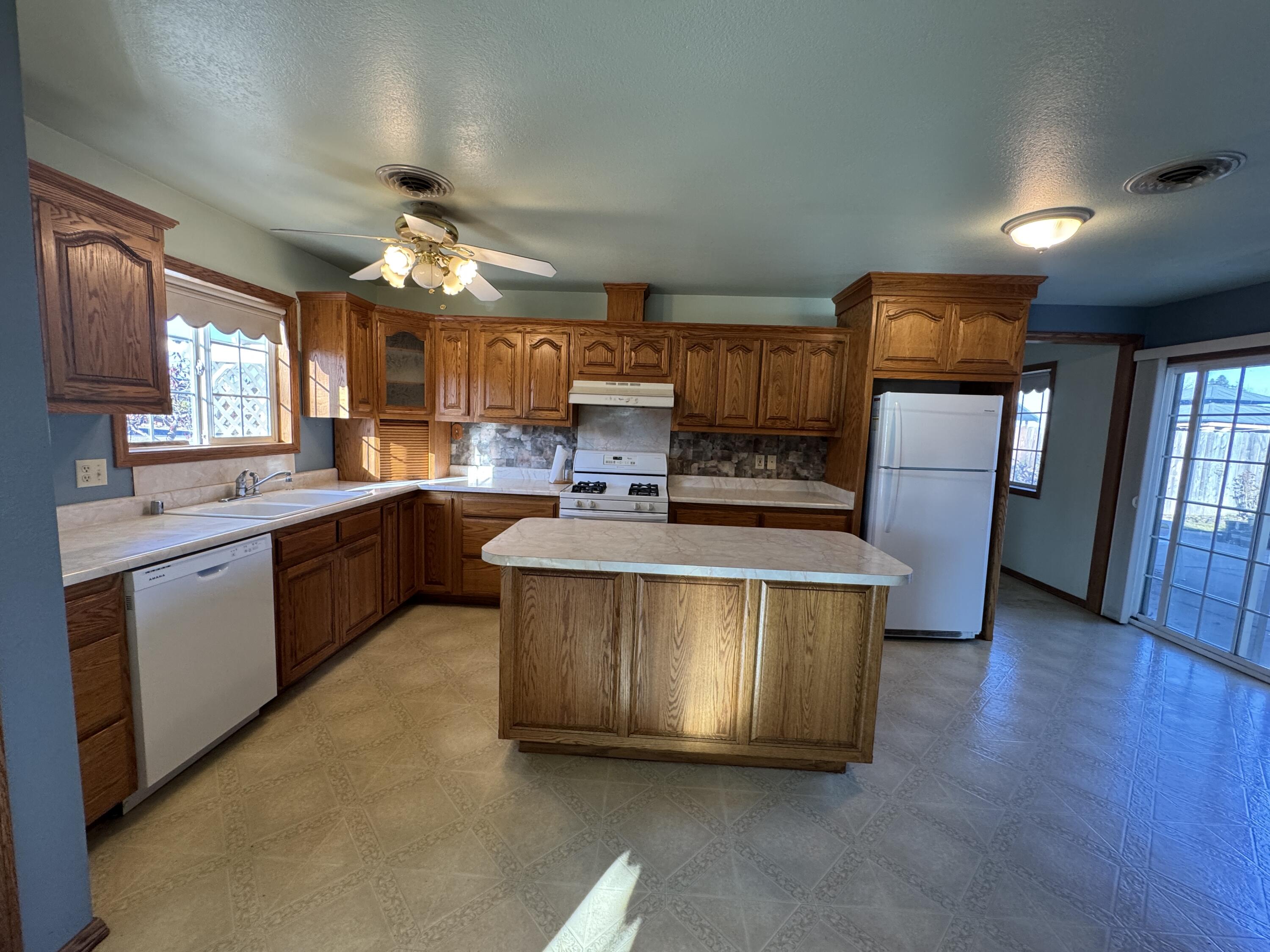 20525 Hudson Street Burney, CA 96013 - Photo 16 of 58 20260204_231015398_iOS 1
