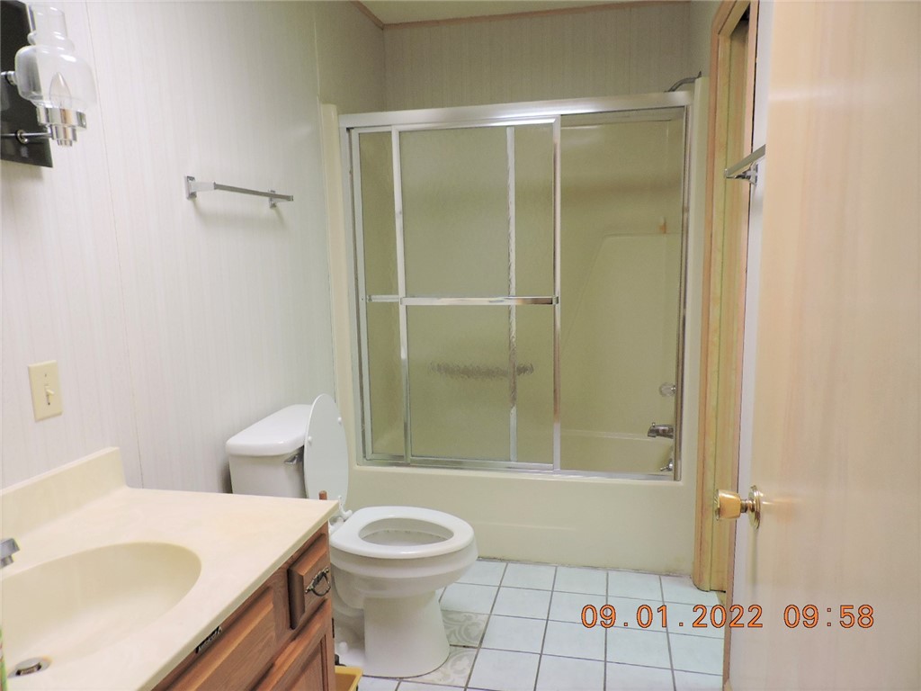 302 Brewer Road Danville, IL 61834 - Photo 7 of 15