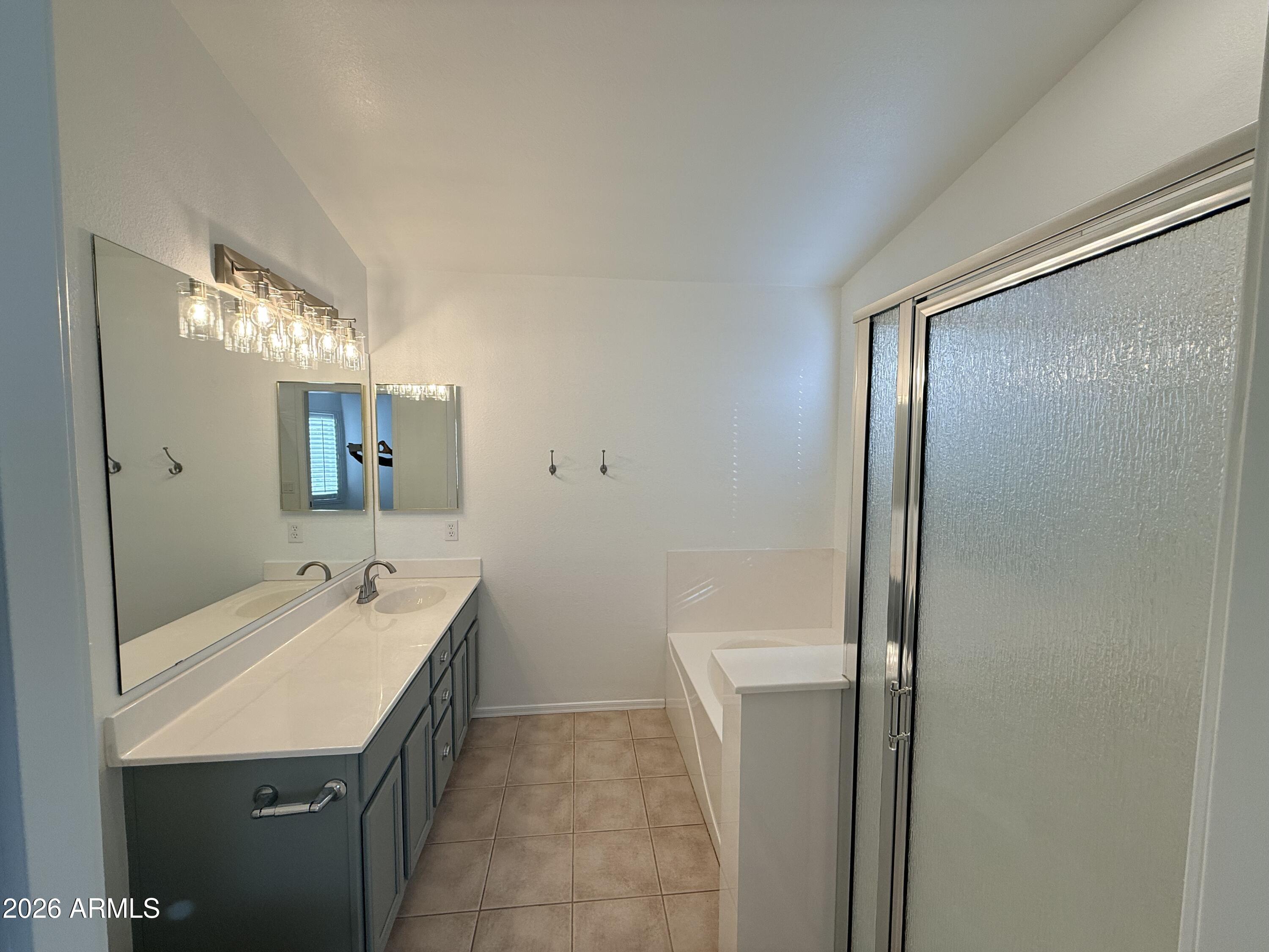 6061 East Rochelle Street Mesa, AZ 85215 - Photo 15 of 27 IMG_3199