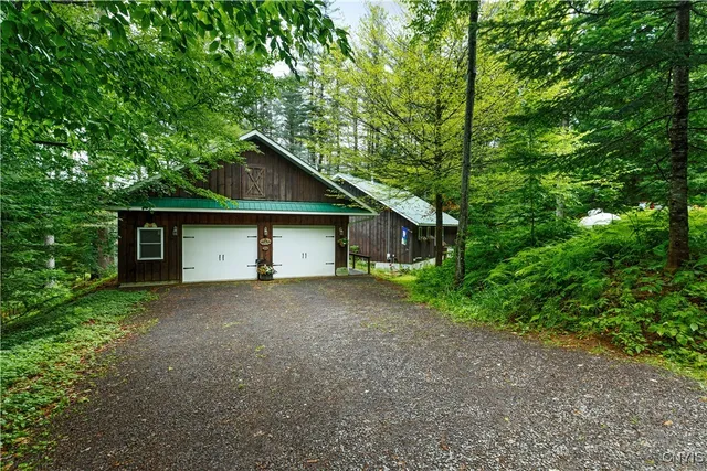 $549,000 | 331 Pardee Road, Russia, NY 13438