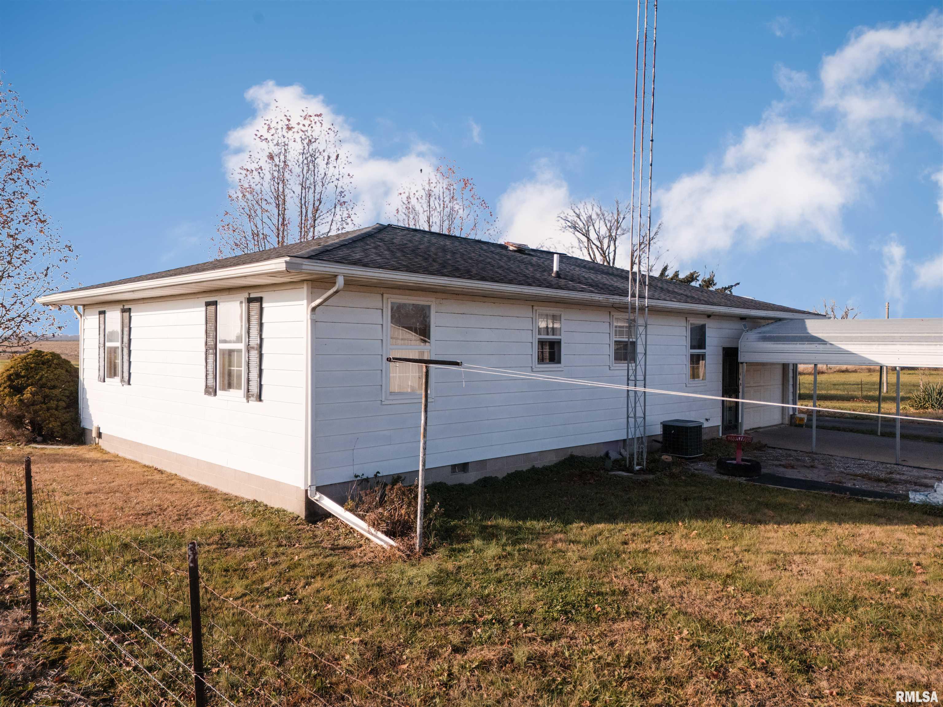 15546 Pittsburg Road Pittsburg, IL 62974 - Photo 36 of 48