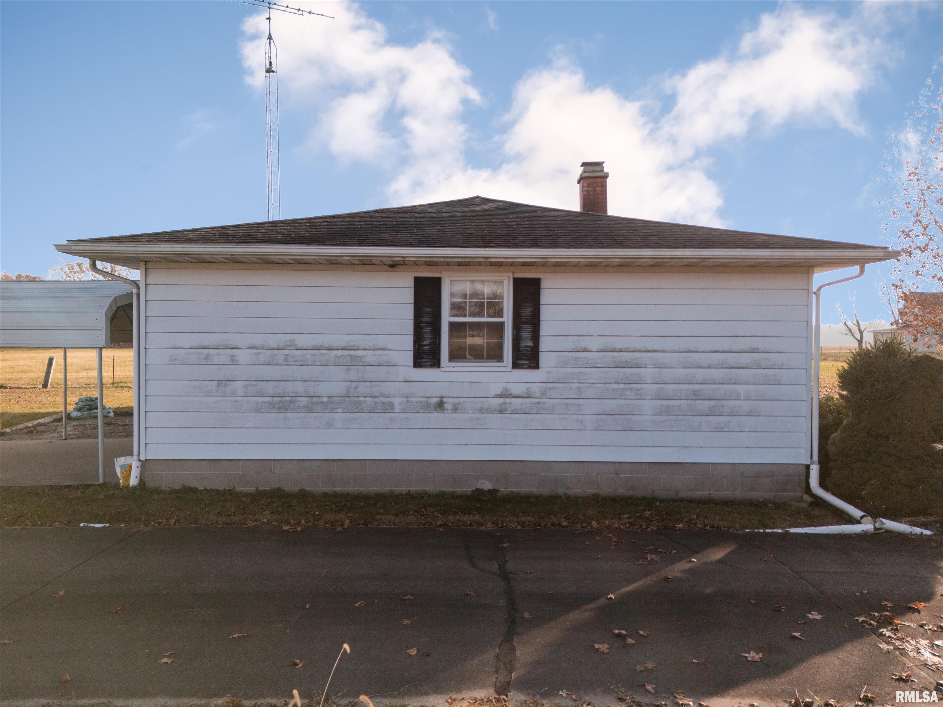 15546 Pittsburg Road Pittsburg, IL 62974 - Photo 39 of 48