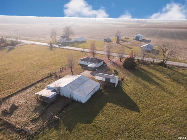 $139,900 | 15546 Pittsburg Road, Pittsburg, IL 62974