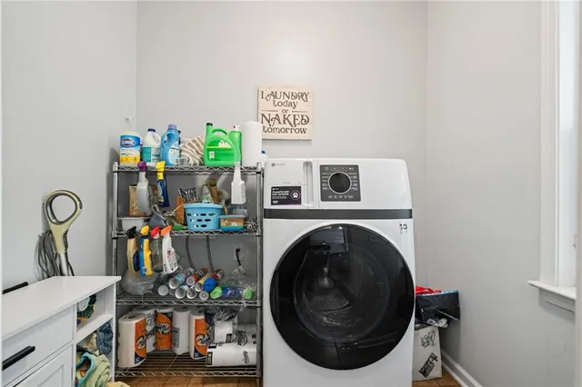 $599,999 | 3725 Roxwood Park Drive Northeast, Buford, GA 30518